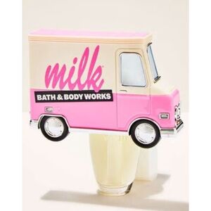 Bath & Body Works Milk Truck Nightlight Plug - Pink and Cream - New in Box